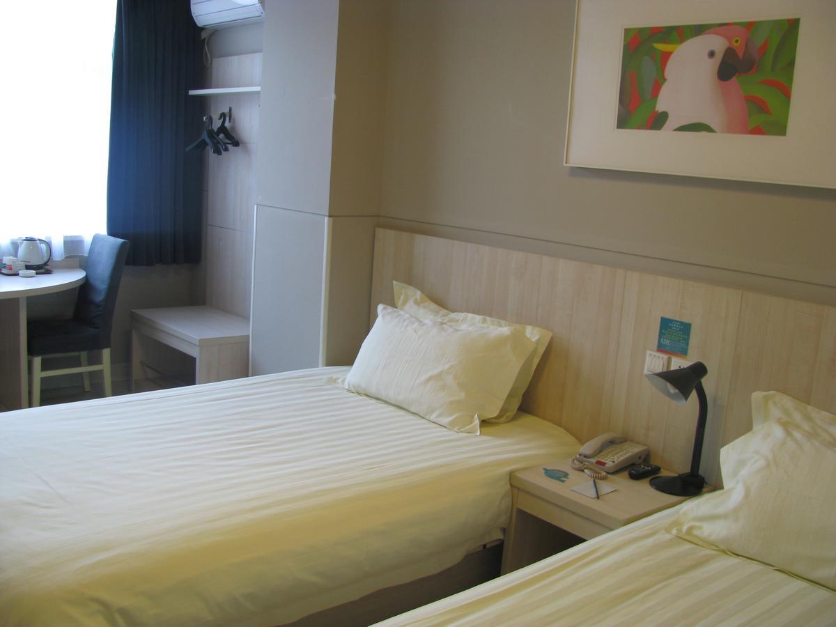 Jinjiang Inn Wuhan Optical Valley Finance Habour Exterior photo