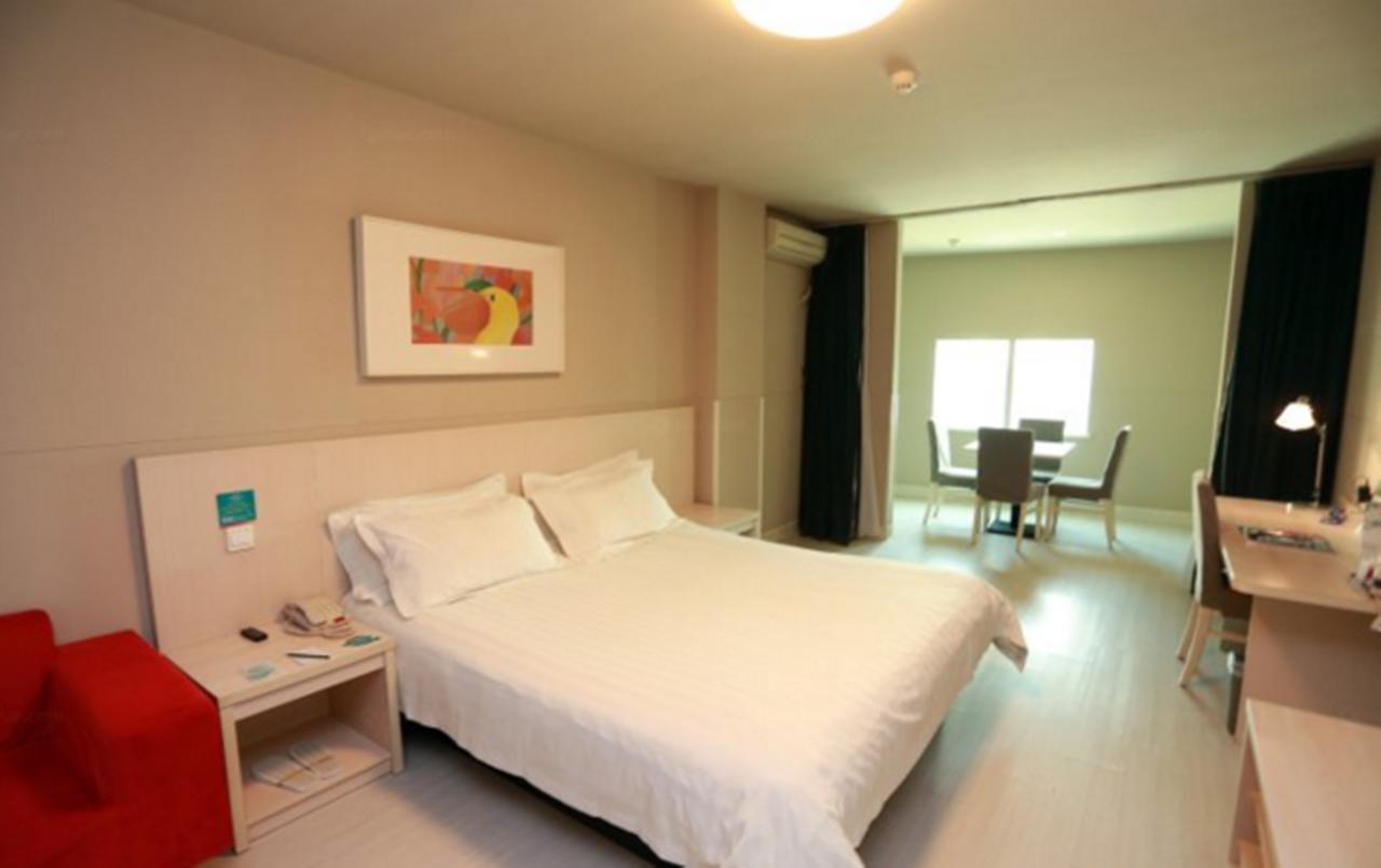 Jinjiang Inn Wuhan Optical Valley Finance Habour Exterior photo